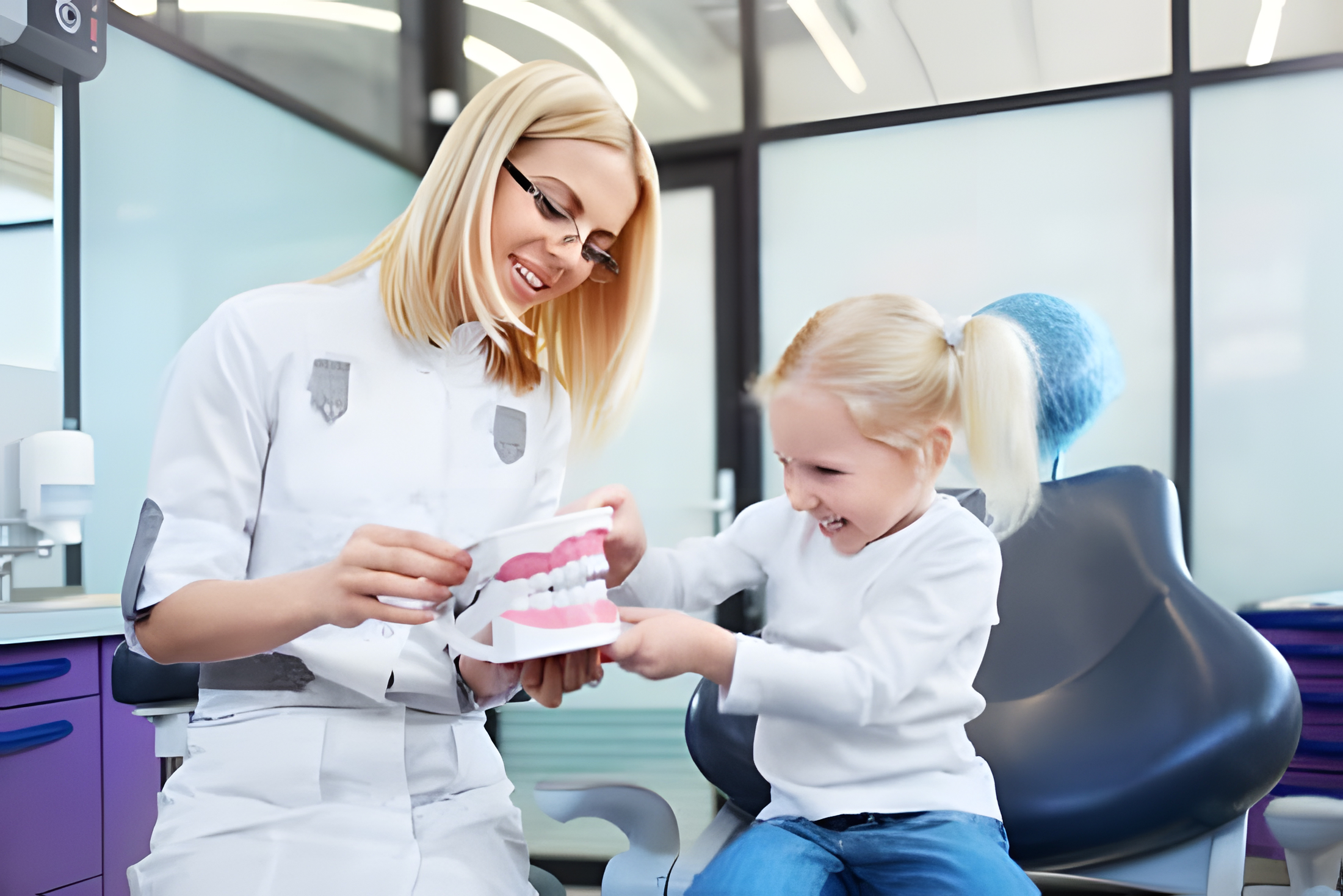 Dentista bambini 1 upscayl 4x upscayl standard 4x